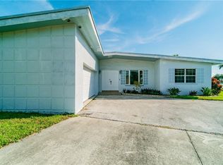 16361 Redington Dr, Redington Beach, FL 33708