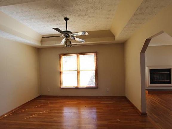separate dining room