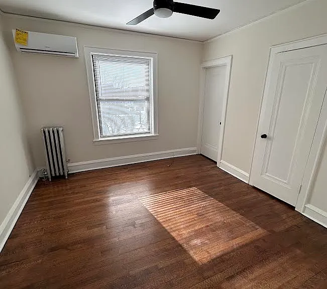 5509 N Lincoln Ave — Photo 3
