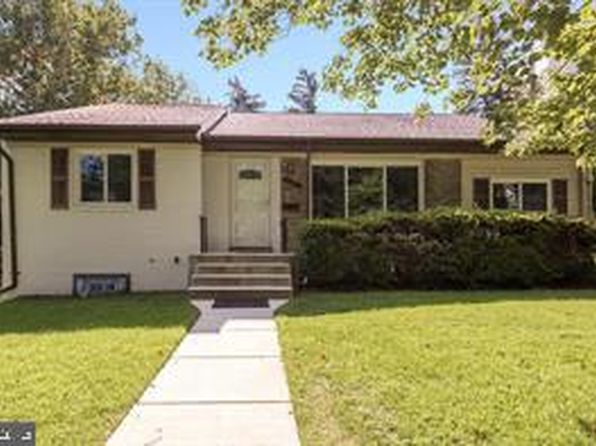 9211 E Parkhill Dr
