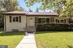 9211 E Parkhill Dr Photo 1