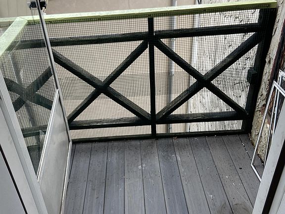 2nd image of 3711 Lancaster Ave #3