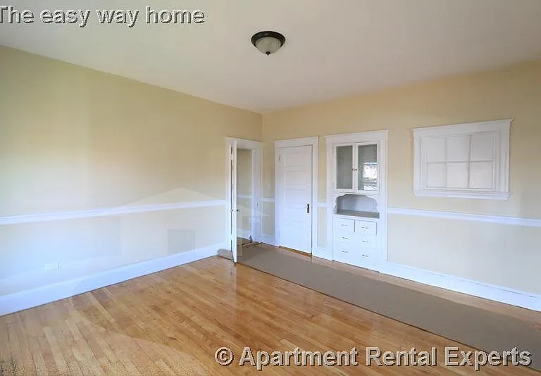 61 Bishop Allen Dr #5 — Photo 12