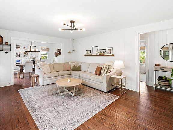 5th image of 2401 Huffine Cir