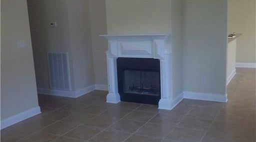 2nd image of 2900 Bradbury Dr