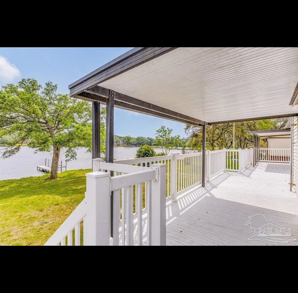 4 bed, 2.5 bath, 1633 sqft, $2,500 — Photo 3