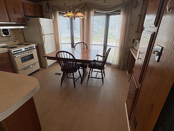 4th image of 38354 Squirrel Rd #19312