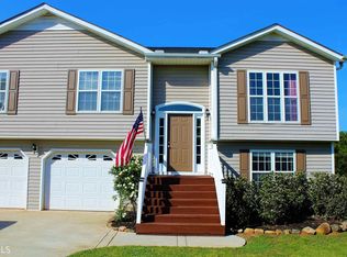 1016 Brynn Dr, Winder, GA