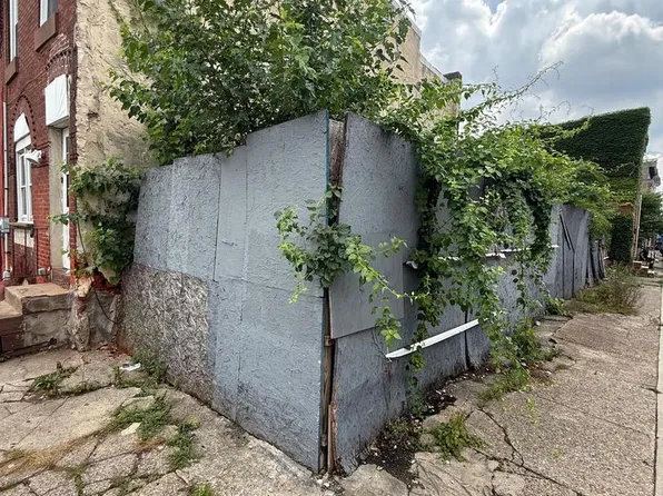 2100 E Clearfield St, Philadelphia, PA 19134