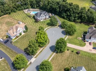 16 Cider Ln, Washington, NJ 07882