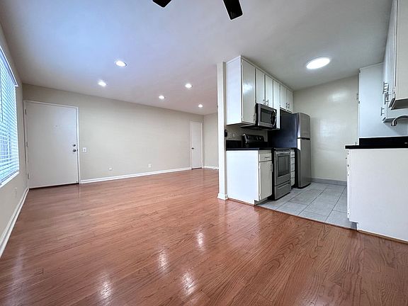 2nd image of 1208 N Olive Dr APT 111