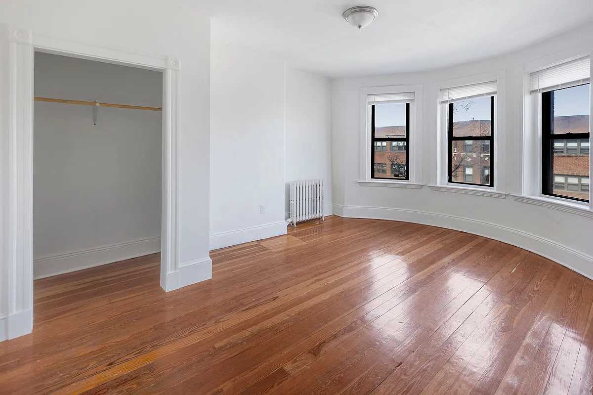 Building Photo - 866 Huntington Ave #3