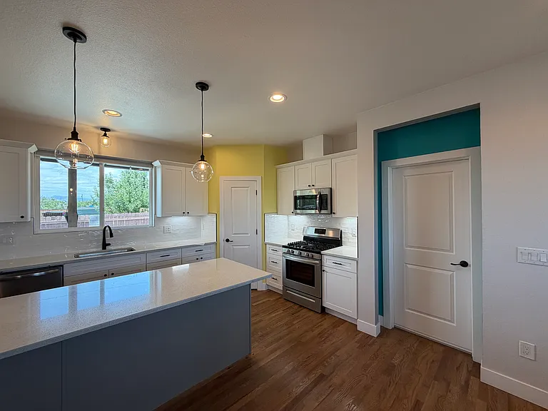 2527 W Wesley Ave — Photo 16
