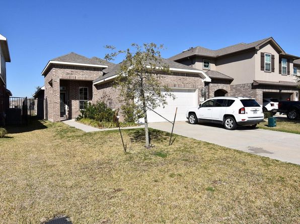 13038 Leisure Cove Dr