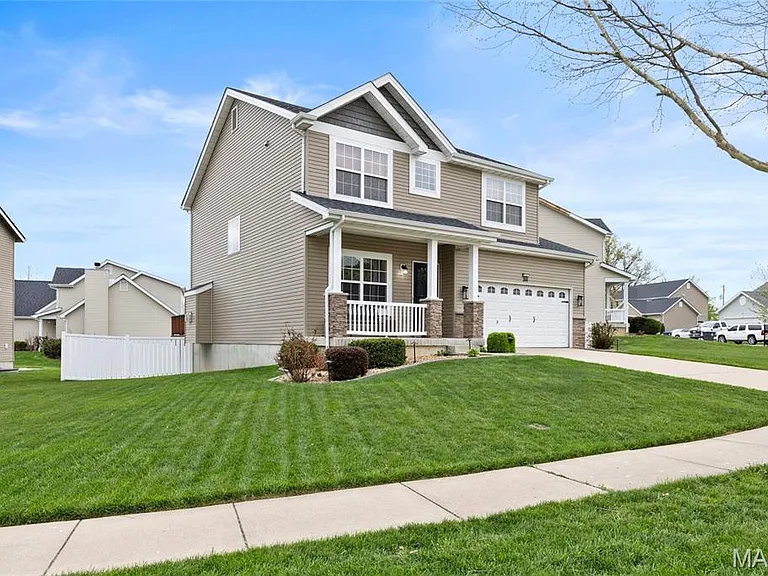 269 Wabash Woods Way — Photo 2