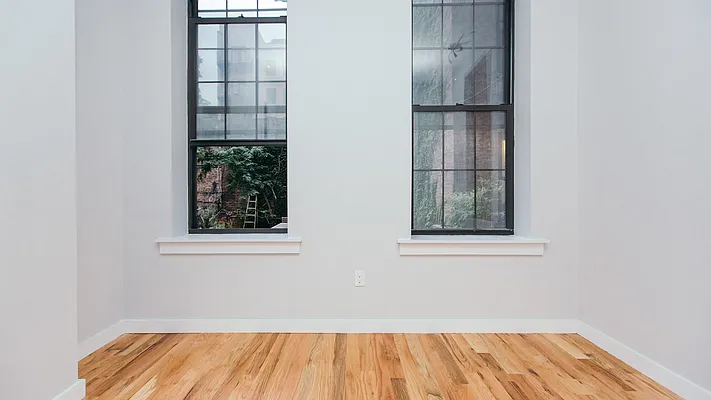 Rented by Nooklyn NYC LLC | media 24