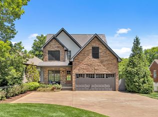 2416A Abbott Martin Rd, Nashville, TN 37215