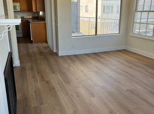 143 Melody Ln APT A1, Costa Mesa, CA 92627