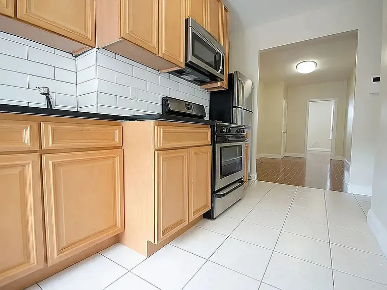 1280 Myrtle Ave #2R — Photo 8
