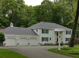 33 Deer Grass Ln, Concord, MA 01742
