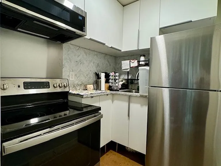 108 Nouveau Ln #A — Photo 3