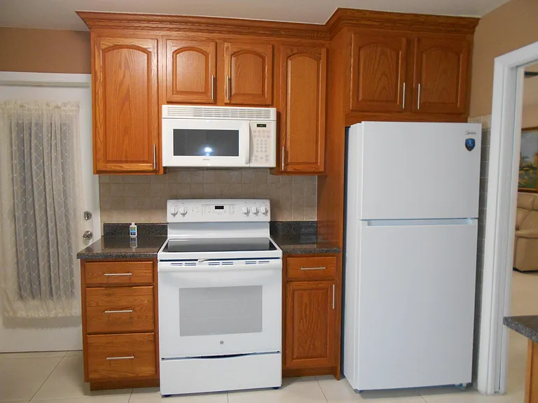 38 Leisure Blvd — Photo 21
