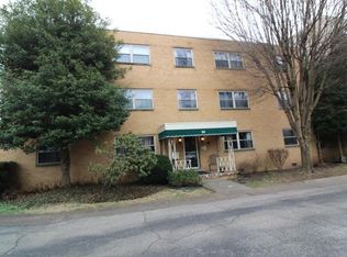 618 11th Ave APT 1B, Huntington, WV 25701