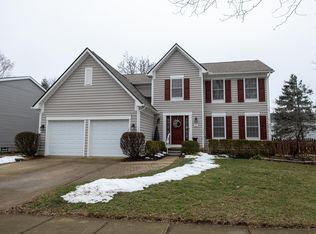 2891 Honeysuckle Ln, Hilliard, OH 43026