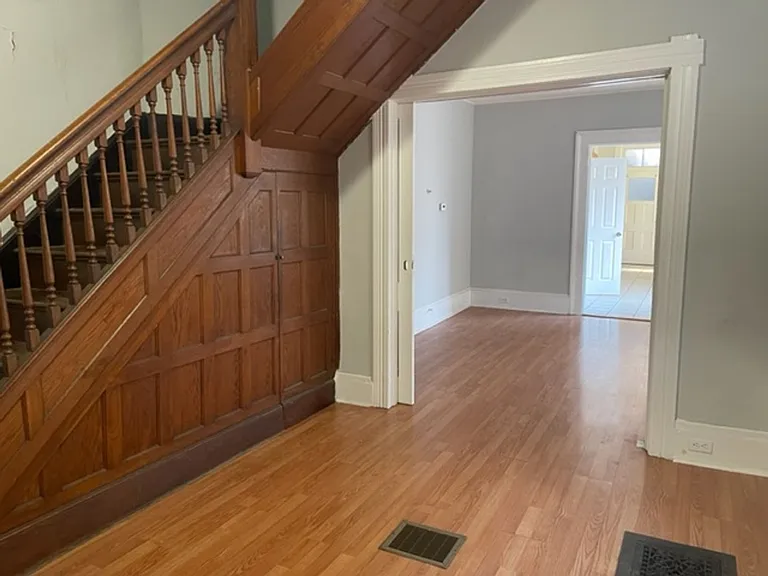 55 North Main Street — Photo 10