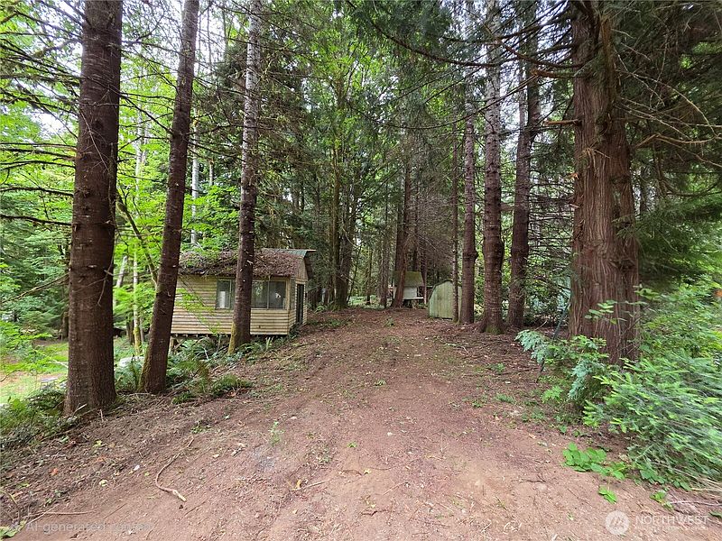 4th image of 160 Elk Drive