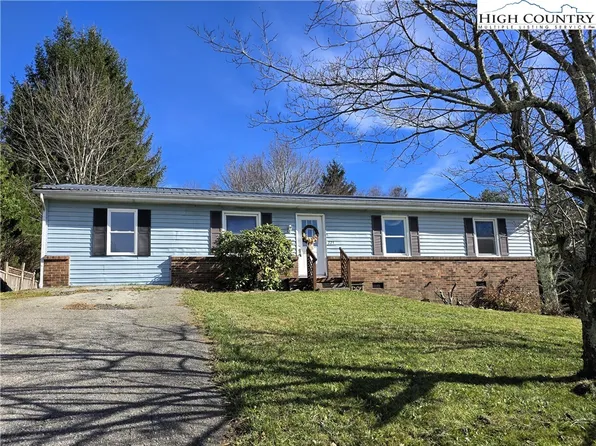 225 Hardaman Circle, Boone, NC 28607