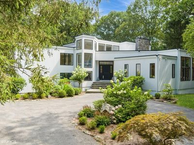4 Hemlock Hollow Place, Armonk, NY, 10504