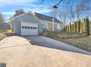 1410 Springside Dr, Lancaster, PA