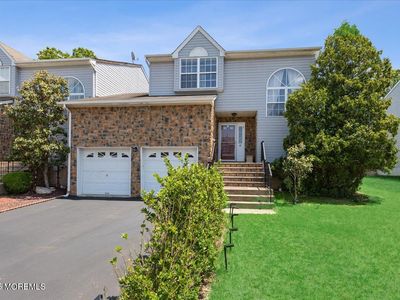 49 Barn Swallow Boulevard, Marlboro, NJ, 07746