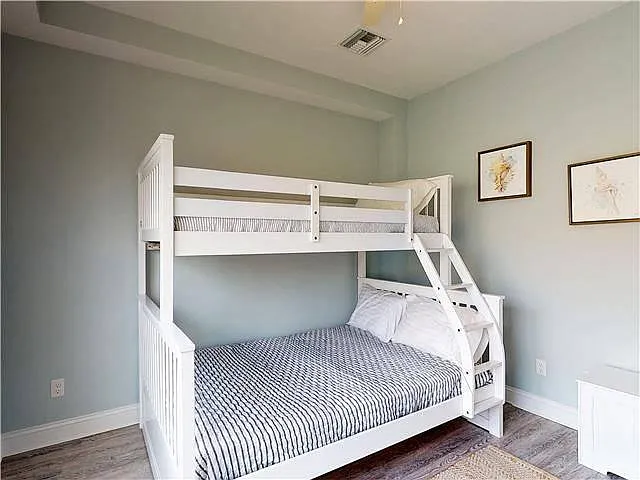 21 Union Ave — Photo 10