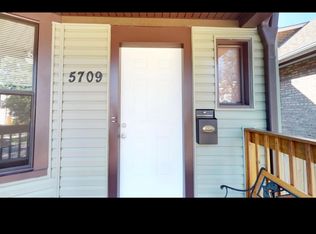 5709 W Dakin St #1, Chicago, IL 60634