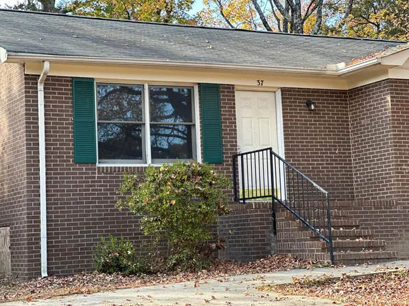 106 Coley Rd APT 37, Salisbury, NC 28146