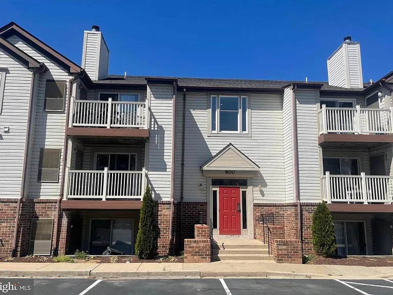 800 Stratford Way #E — Photo 3