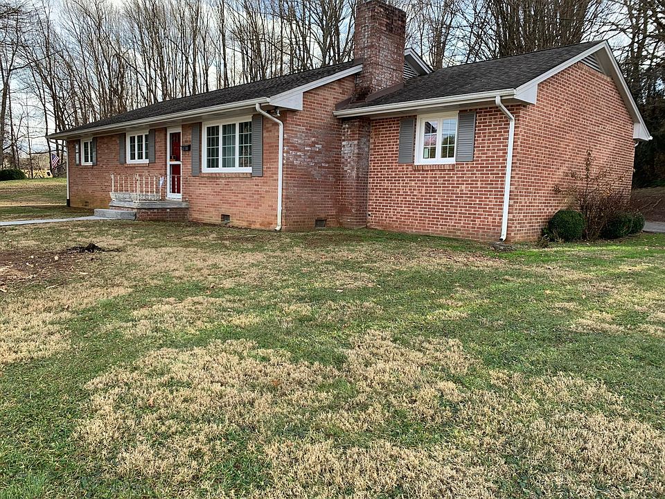 1st image of 1855 Valley Dr