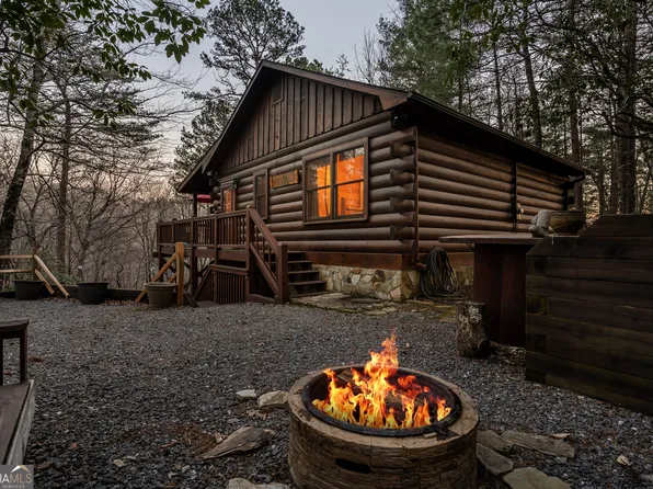102 Briar Creek Dr, Ellijay, GA 30540