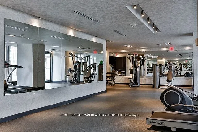 426 University Ave #1110 — Photo 19