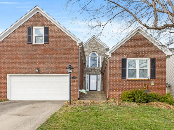 991 Forest Lake Dr, Lexington, KY 40515