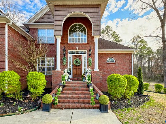 5th image of 211 Quailwood Ln