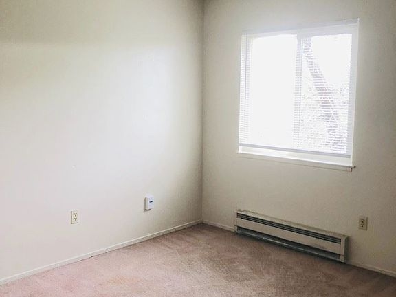 4th image of 294 E Cotati Ave APT 7