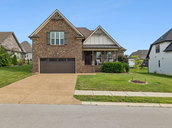 208 Ernest Dr, Lebanon, TN 37087