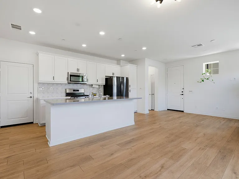 35861 Breckyn Ln — Photo 20