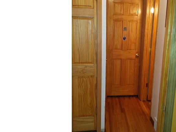 4th image of 2615 309th Ave NW