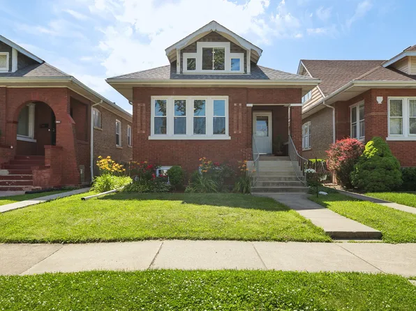 919 N Harvey Ave, Oak Park, IL 60302
