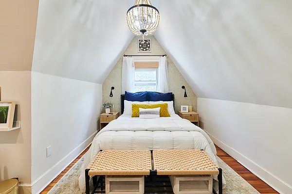 Rented by Boulevard Real Properties LLC | media 10