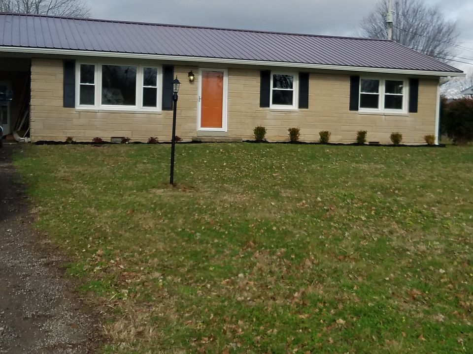 "Front" Lamp light in yard